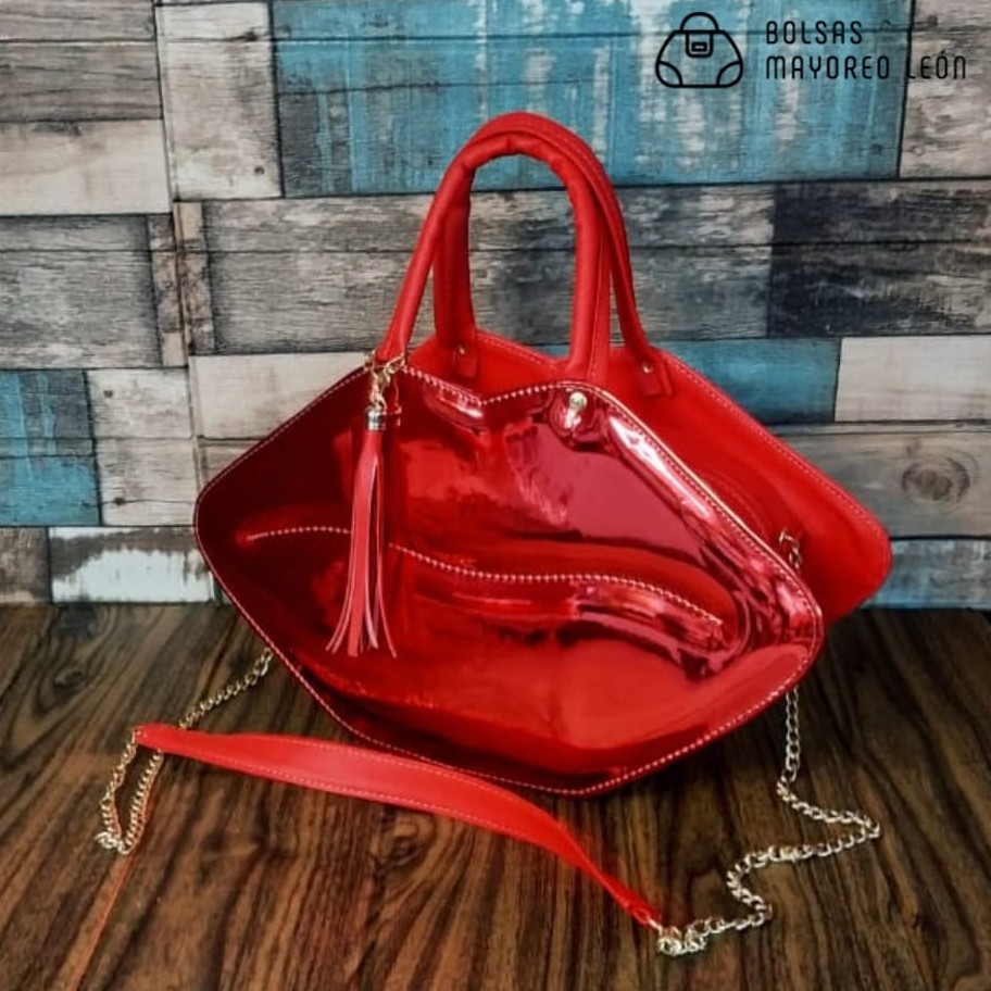 Red Patent Leather Kiss Fashion Bag